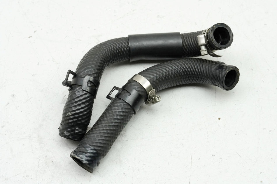 SUZUKI GSF 400 GK75B Bandit Kühlerschlauch Thermostat Zylinderkopf