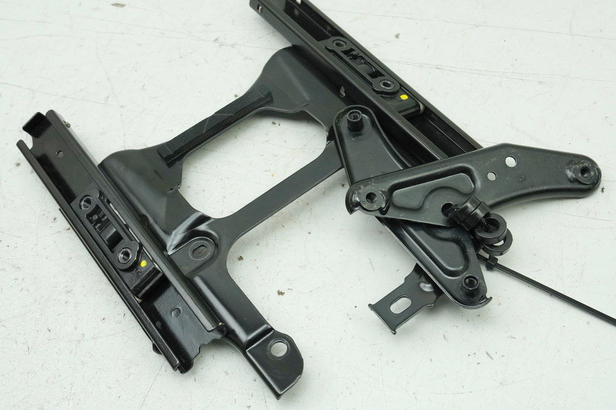 Honda NSS 125 AD JF69 Forza Windshield Bracket Mount Fairing Screen