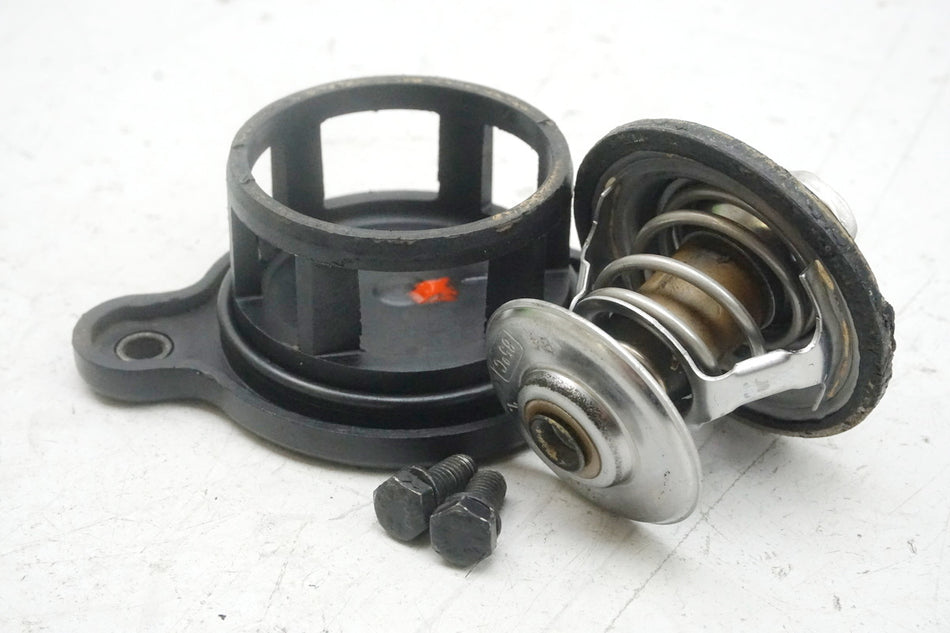 BMW K 100 RS Termostato Caja del termostato Tapa