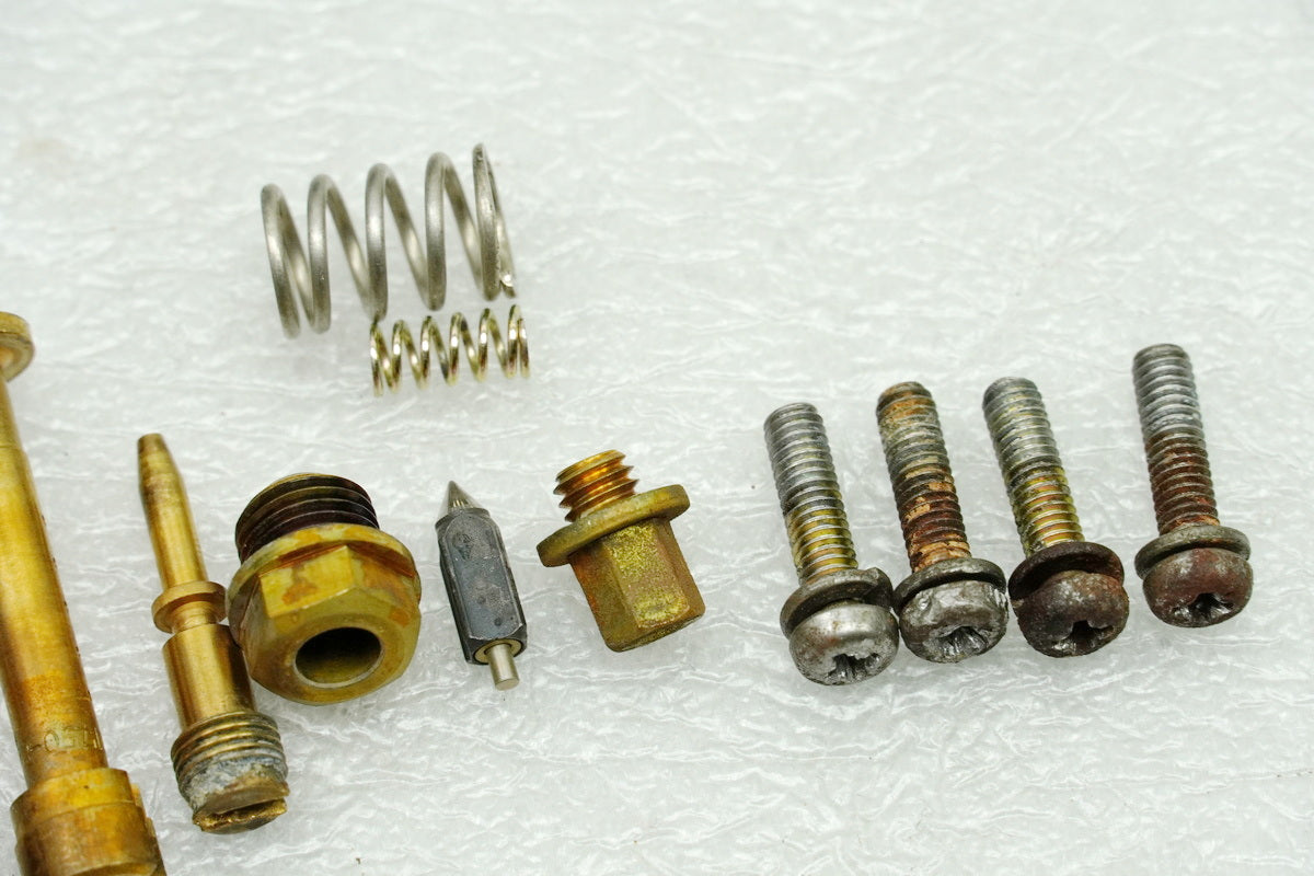 YAMAHA RD 250 1A2 carburador derecho Mikuni válvula de gas limpiado por ultrasonidos