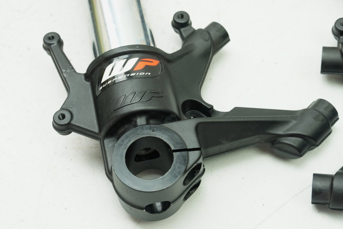 KTM 1290 SUPERDUKE R Gabelholme links rechts Gabelholm Standrohr Tauchrohr Gabel
