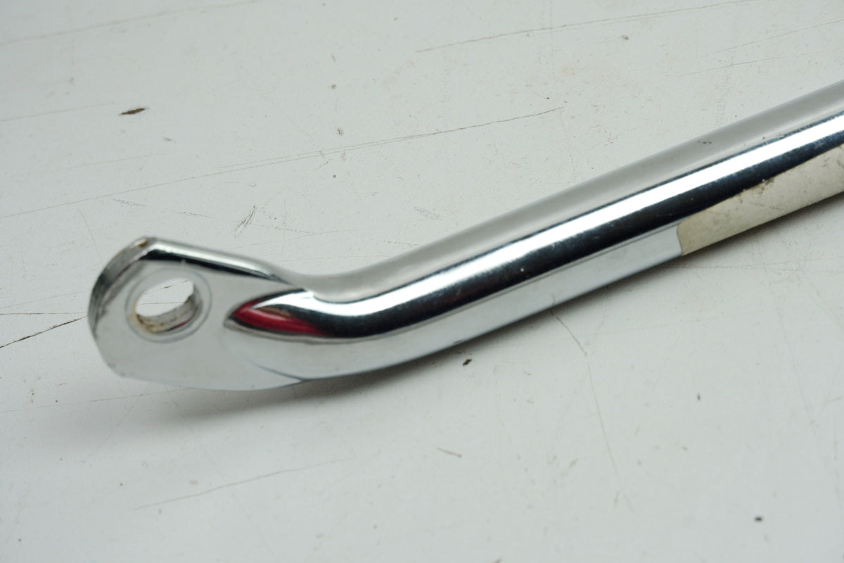 YAMAHA XV 750 4PW VIRAGO Right Footrest Holder Front Footrest Carrier Plate