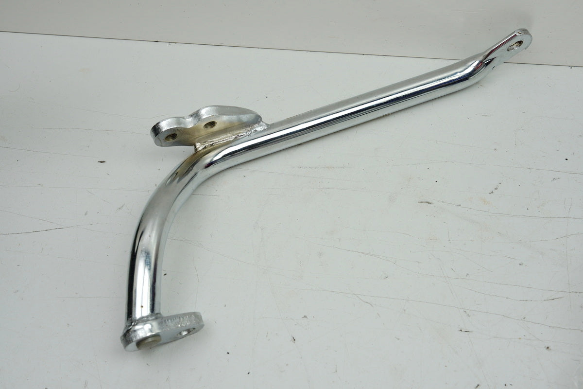YAMAHA XV 750 4PW VIRAGO Right Footrest Holder Front Footrest Carrier Plate