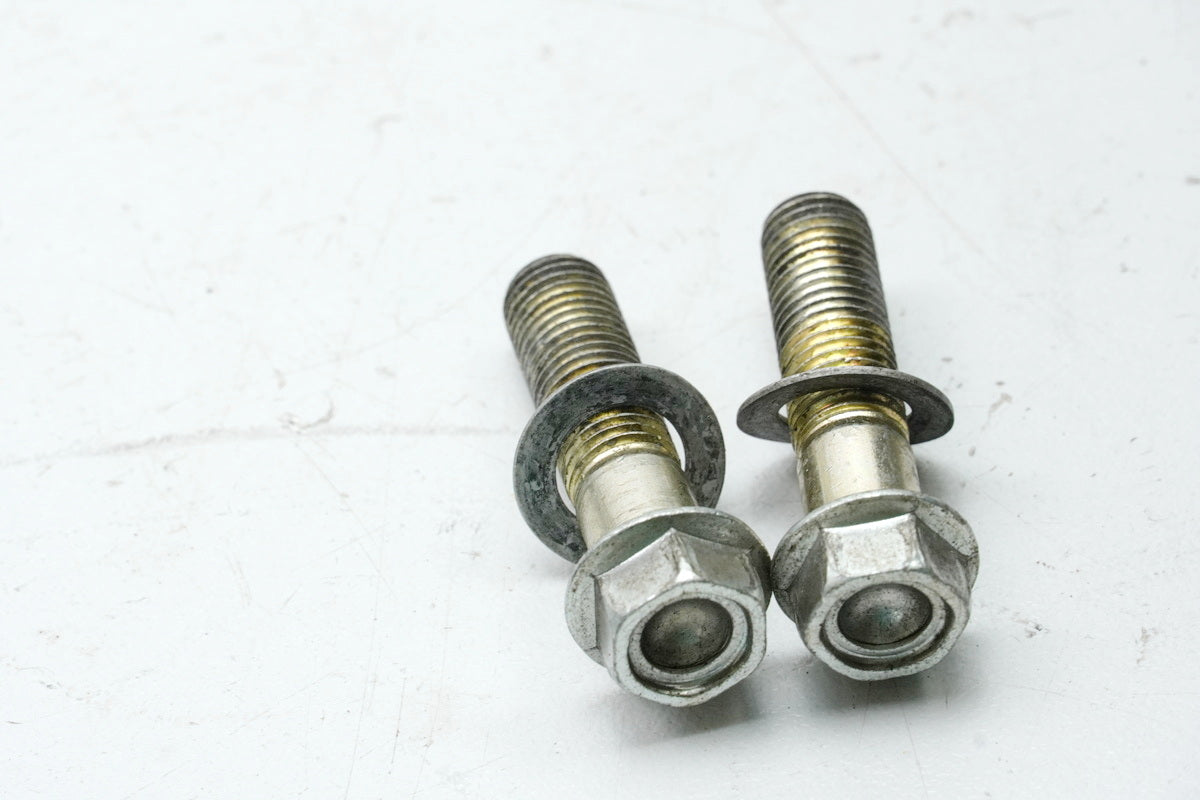 Aprilia Pegaso 650 660 Strada Schrauben Bremssattel vorn Halter