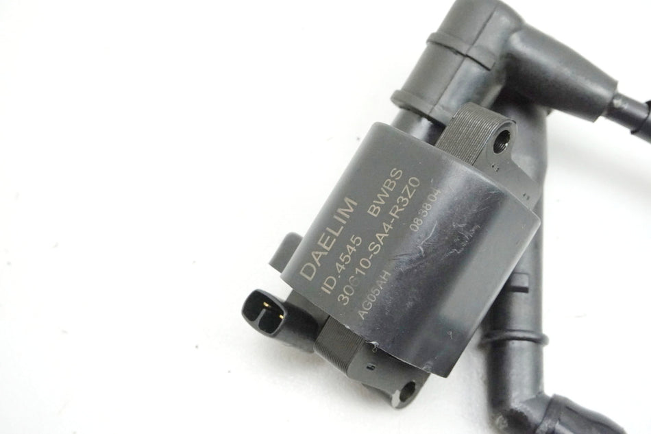 DAELIM VL 125 FI DAYSTAR BA1 Bobina de encendido Conector de bujía DAE-30510-BA1-R300