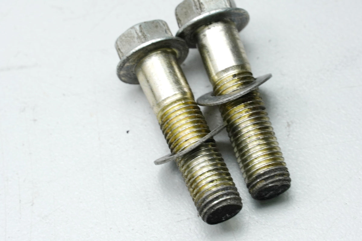 Aprilia Pegaso 650 660 Strada Schrauben Bremssattel vorn Halter