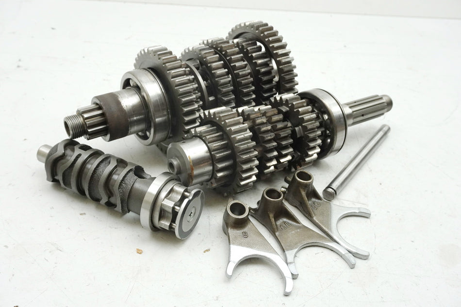 KAWASAKI GPZ 1100 ZXT10E Transmisión Cambio Eje de transmisión Horquillas de cambio Engranaje
