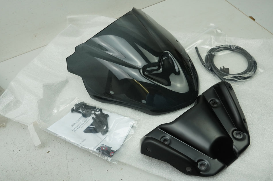 YAMAHA MT07 RM04 Ermax Cúpula Parabrisas negra NUEVO
