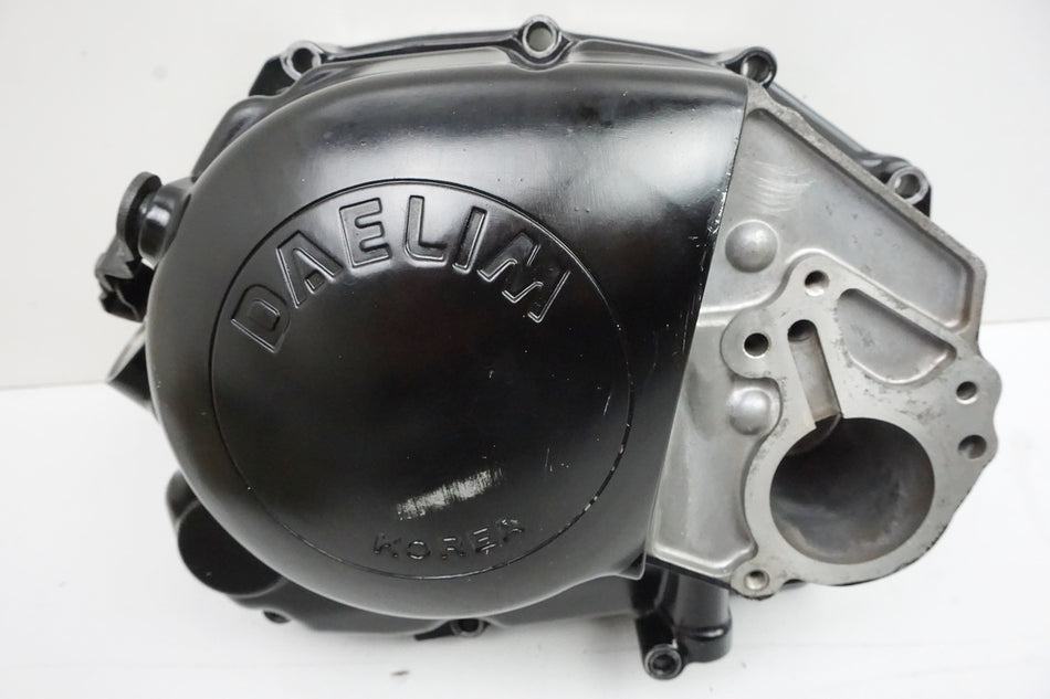 DAELIM VL 125 FI DAYSTAR BA1 Tapa de embrague Tapa de motor