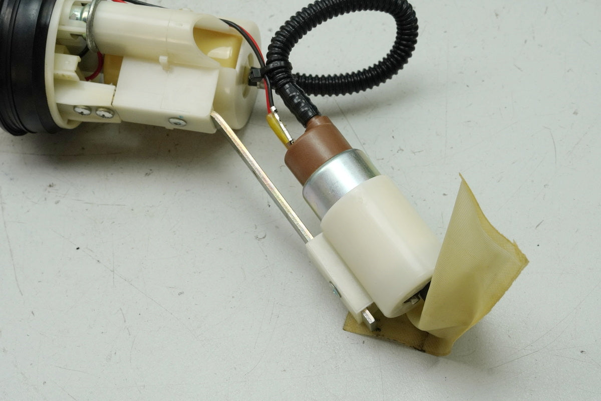APRILIA RS 125 RS4 ZD4TW Benzinpumpe original Kraftstoffpumpe Spritpumpe
