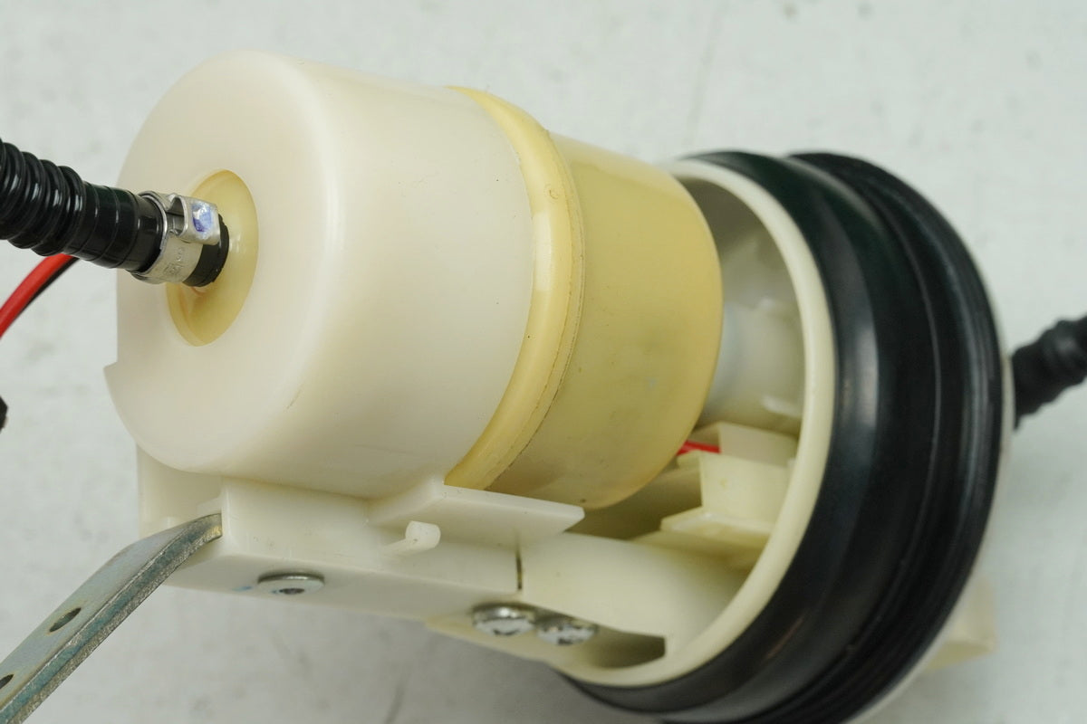 APRILIA RS 125 RS4 ZD4TW Benzinpumpe original Kraftstoffpumpe Spritpumpe
