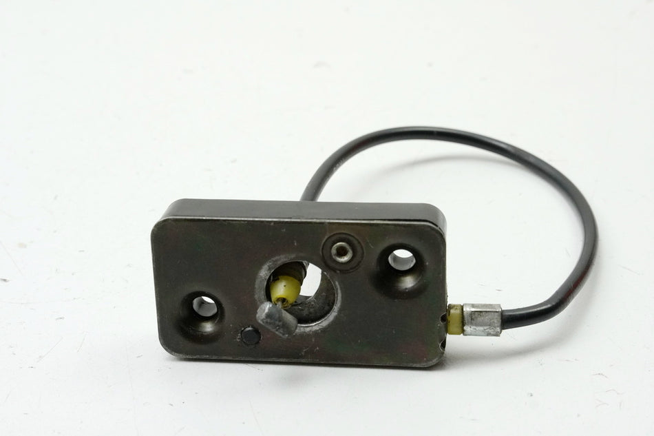SUZUKI GSF 400 GK75B Bandit Cierre Asiento Pasajero Bloqueo Cable Abridor