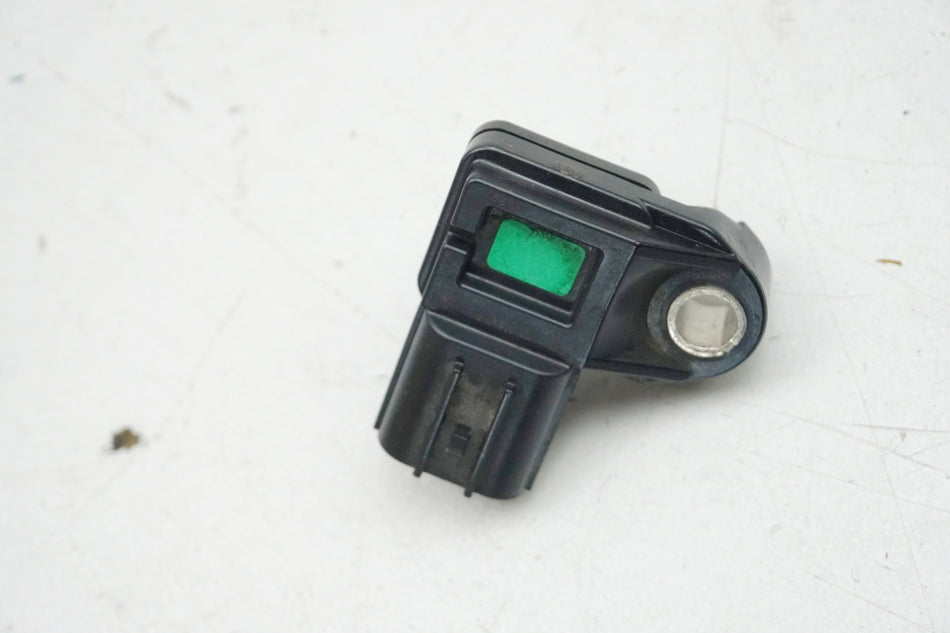 YAMAHA XSR 900 RN43 Sensor de presión Transductor de presión 1WS-82380-00