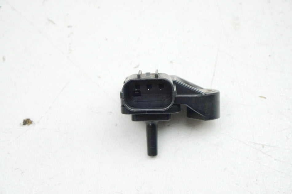 YAMAHA XSR 900 RN43 Sensor de presión Transductor de presión 1WS-82380-00