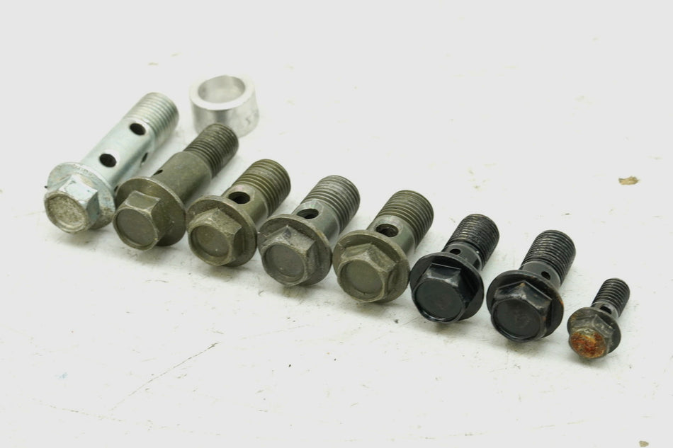 KAWASAKI ZZR 1100 D ZXT10D Tornillos banjo para la tubería de aceite el tubo flexible de aceite el radiador de aceite