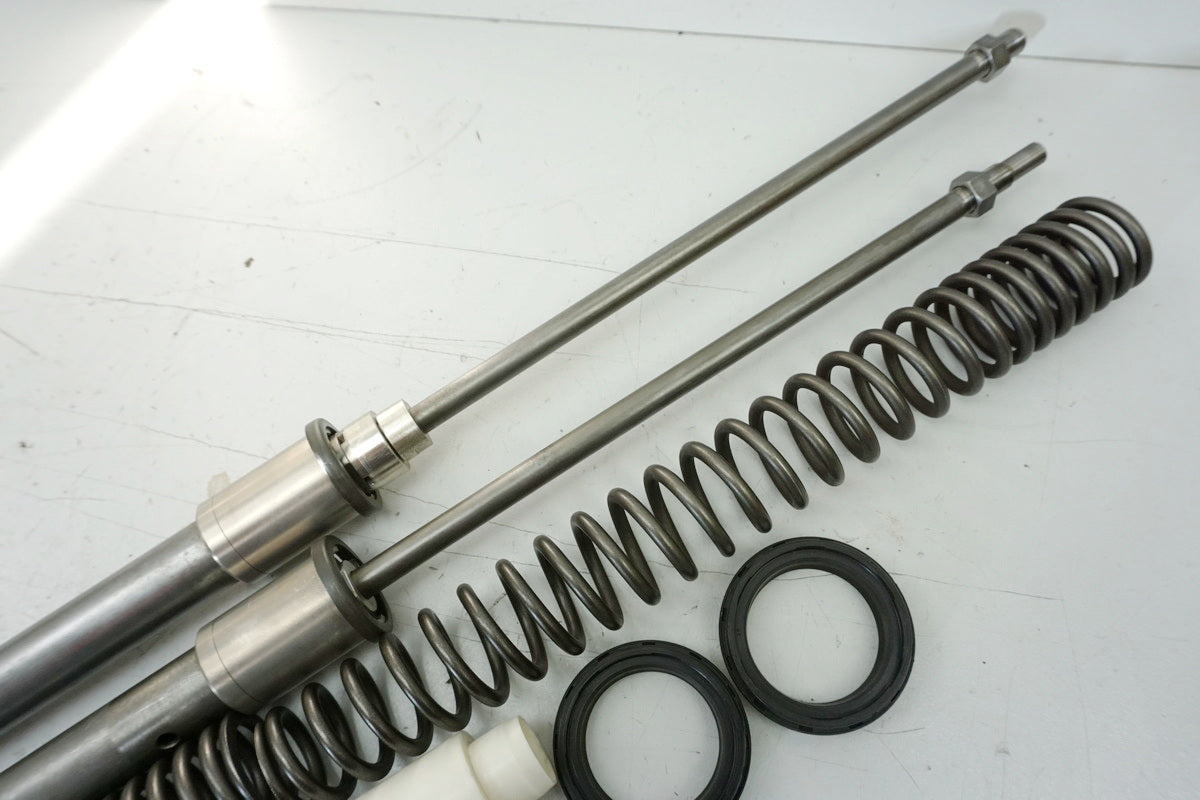 YAMAHA XSR 900 RN43 Fork Internals Damper Spring Cartridge Cylinder
