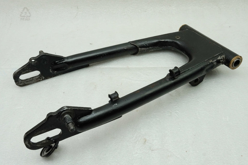 YAMAHA RD 250 1A2 basculante original (para llanta trasera)