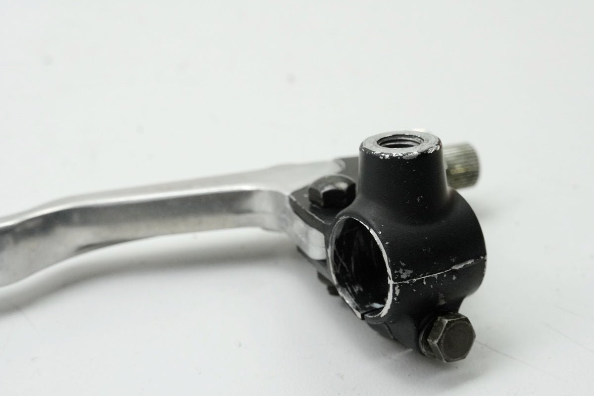 SUZUKI GSF 400 GK75B Bandit Kupplungsarmatur Halter Kupplungshebel Spiegelhalter