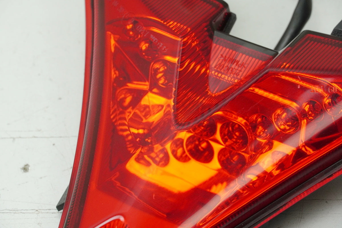 APRILIA RS 125 RS4 ZD4TW luz trasera original piloto trasero lámpara