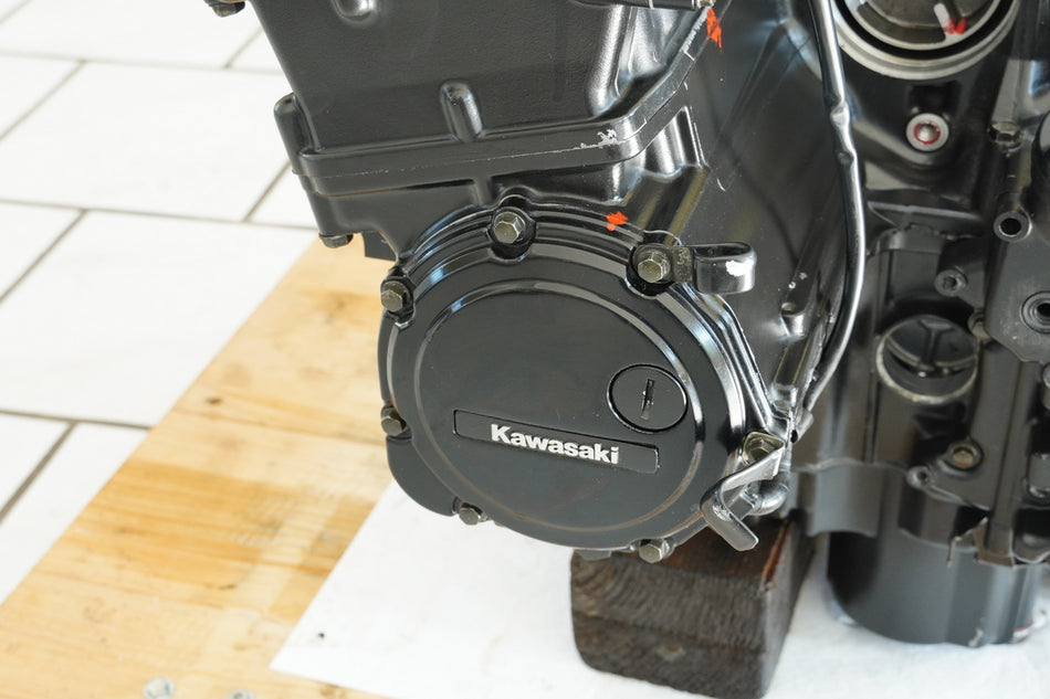 KAWASAKI ZZR 1100 D ZXT10D G Motor Kurbelwelle Zylinderkopf Getriebe 41900 km