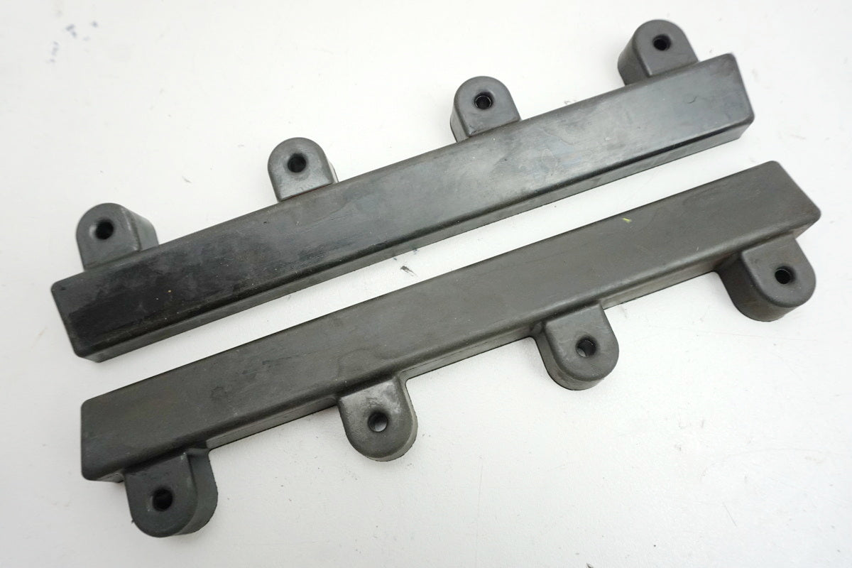 YAMAHA XSR 900 RN43 Tank Cover Left & Right Rubber Cover Panel Trim