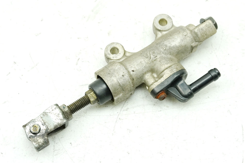 Honda CBR 900 SC28 Cilindro maestro de freno trasero Bomba de freno Cilindro de freno de pie 92-95