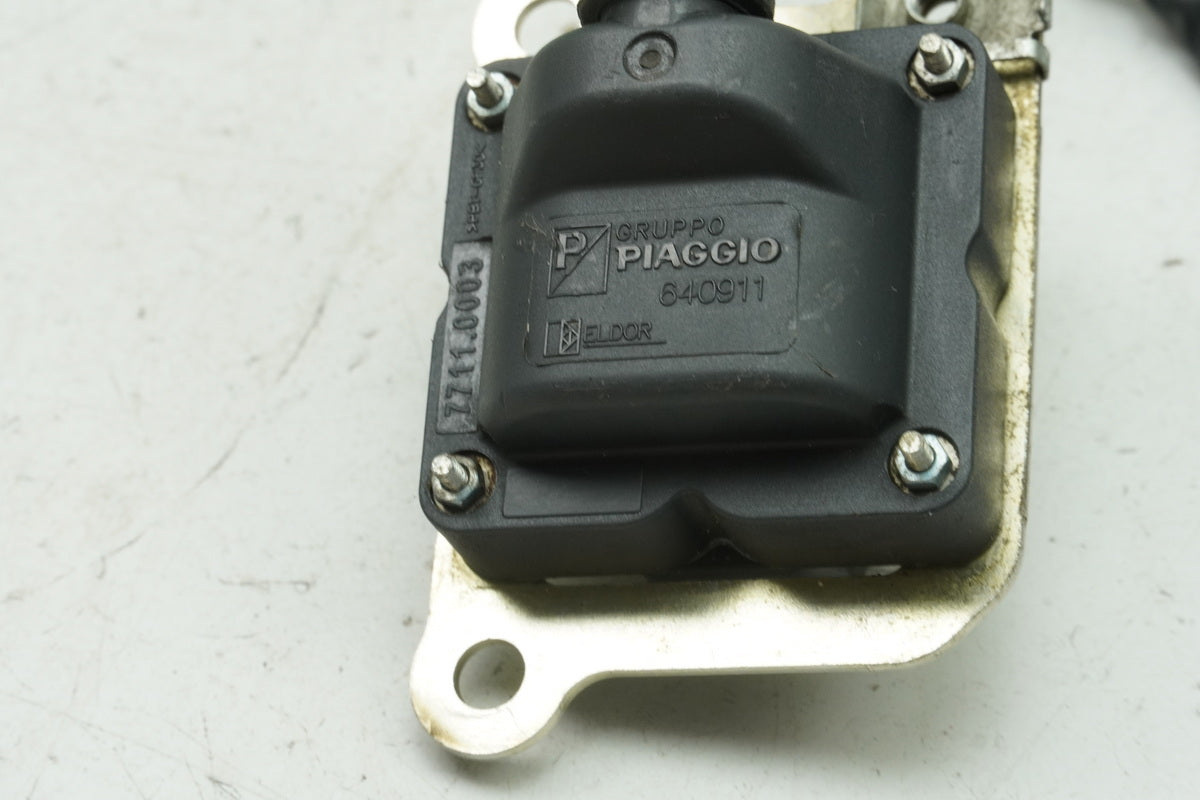 APRILIA RS 125 RS4 ZD4TW Zündspule Zündkerzenstecker original (für Motor)
