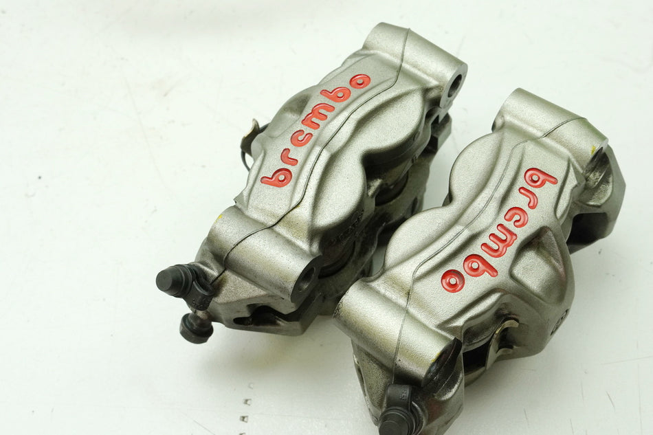 KTM 1290 SUPERDUKE R pinza de freno delantera izq der Brembo pinza freno pistón de freno