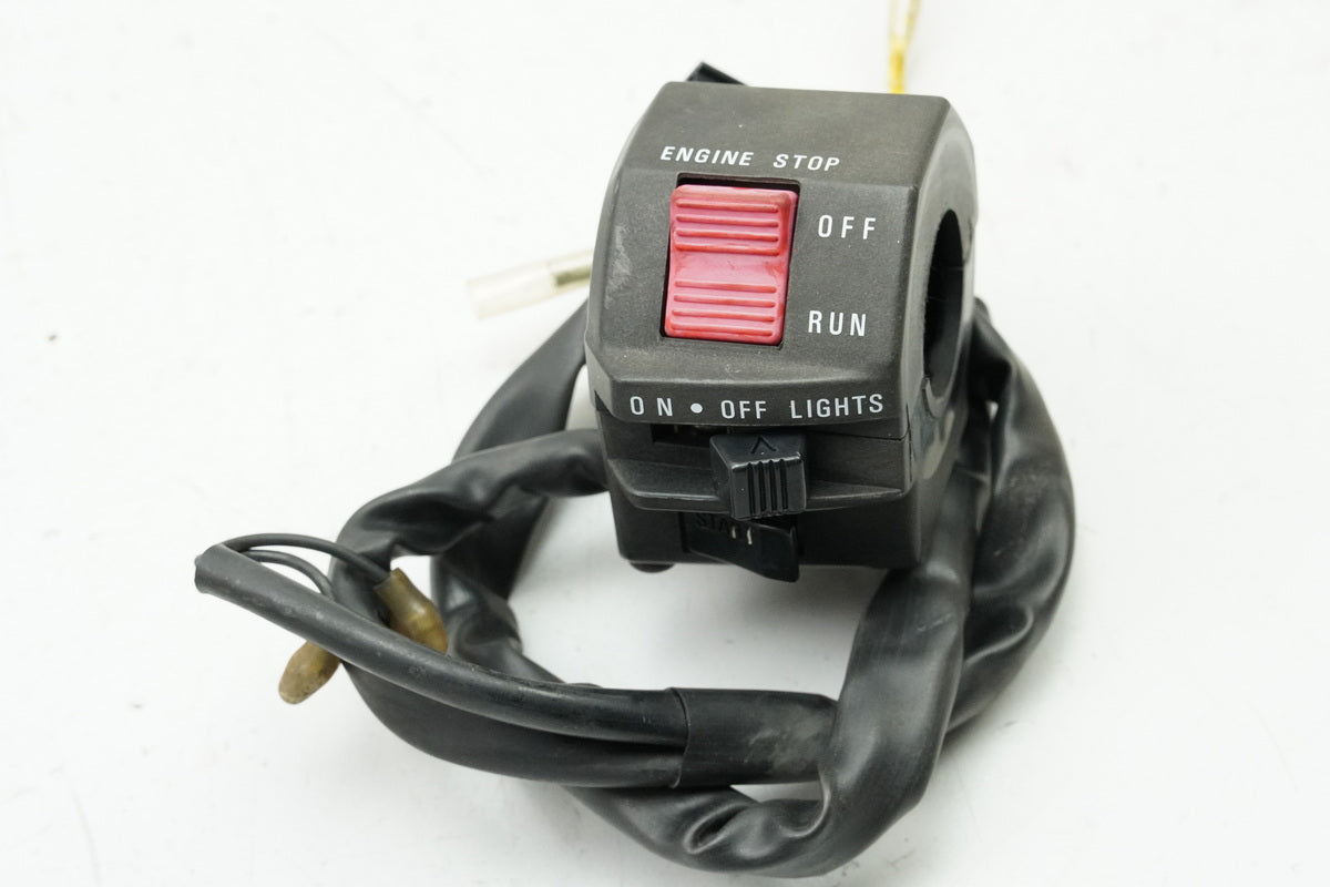 SUZUKI GSF 400 GK75B Bandit Mando de manillar derecho Interruptor Paro de emergencia Interruptor de apagado