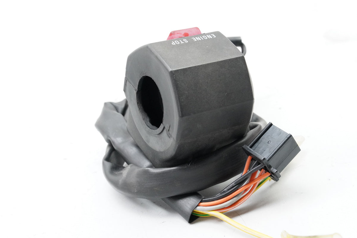 SUZUKI GSF 400 GK75B Bandit Mando de manillar derecho Interruptor Paro de emergencia Interruptor de apagado