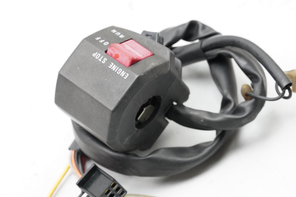 SUZUKI GSF 400 GK75B Bandit Mando de manillar derecho Interruptor Paro de emergencia Interruptor de apagado