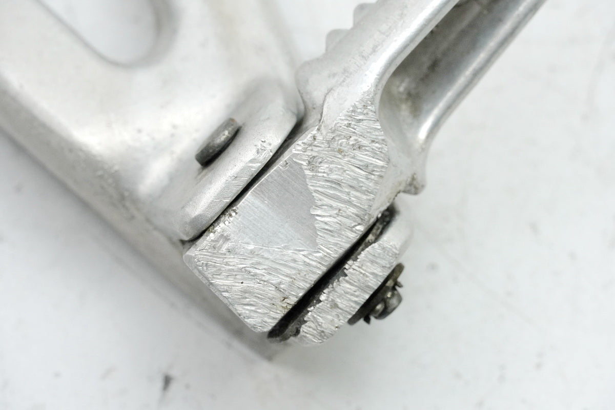 Honda CBR 900 SC28 Fußrastenanlage Sozius links Halter Fußraste Platte 92-95