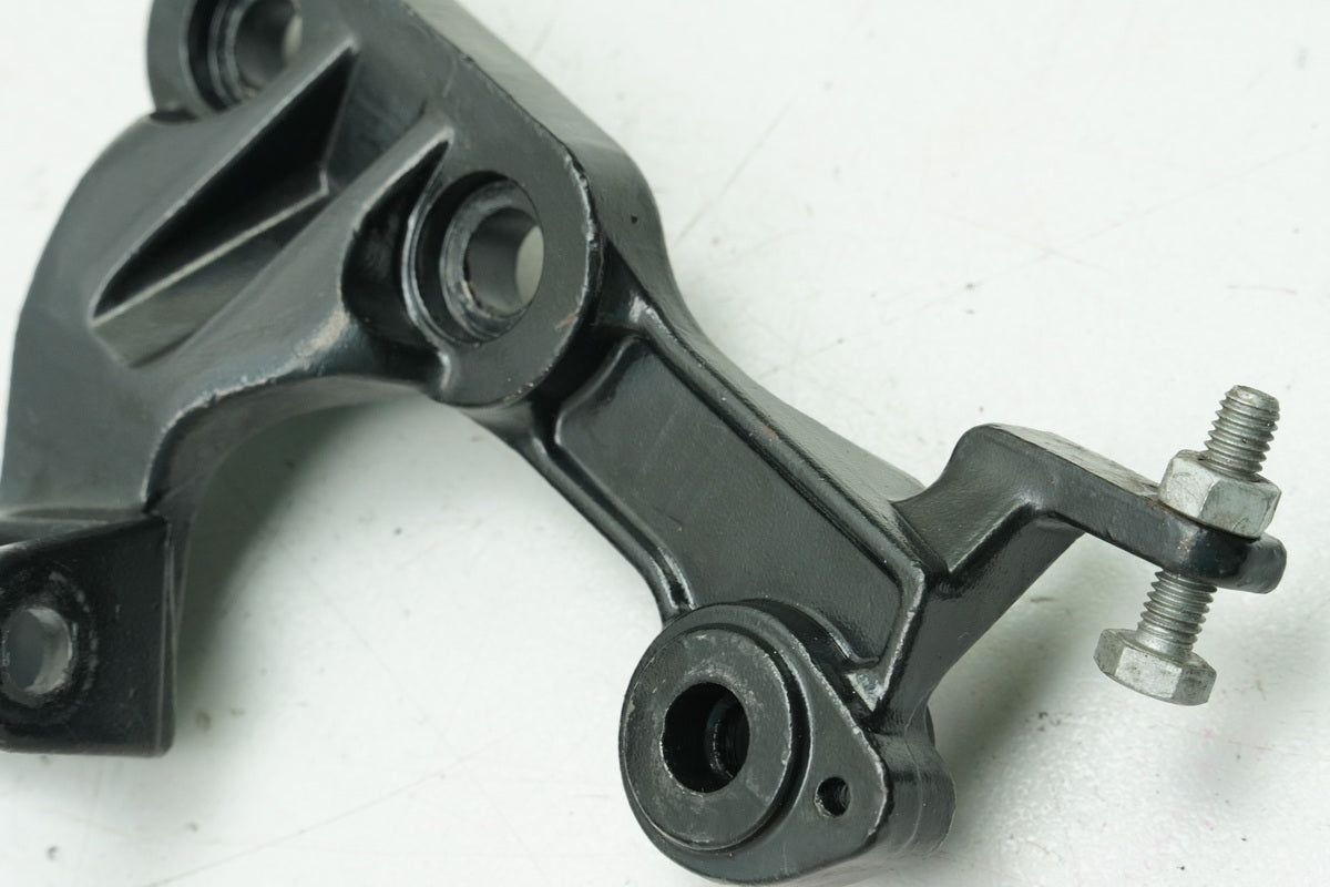 Aprilia Pegaso 650 660 Strada Footrest Carrier Rider Right Footrest Plate