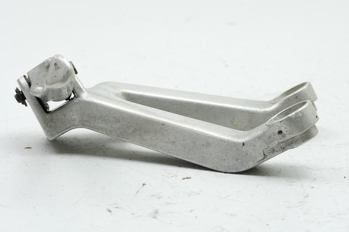 Honda CBR 900 SC28 Fußrastenanlage Sozius links Halter Fußraste Platte 92-95
