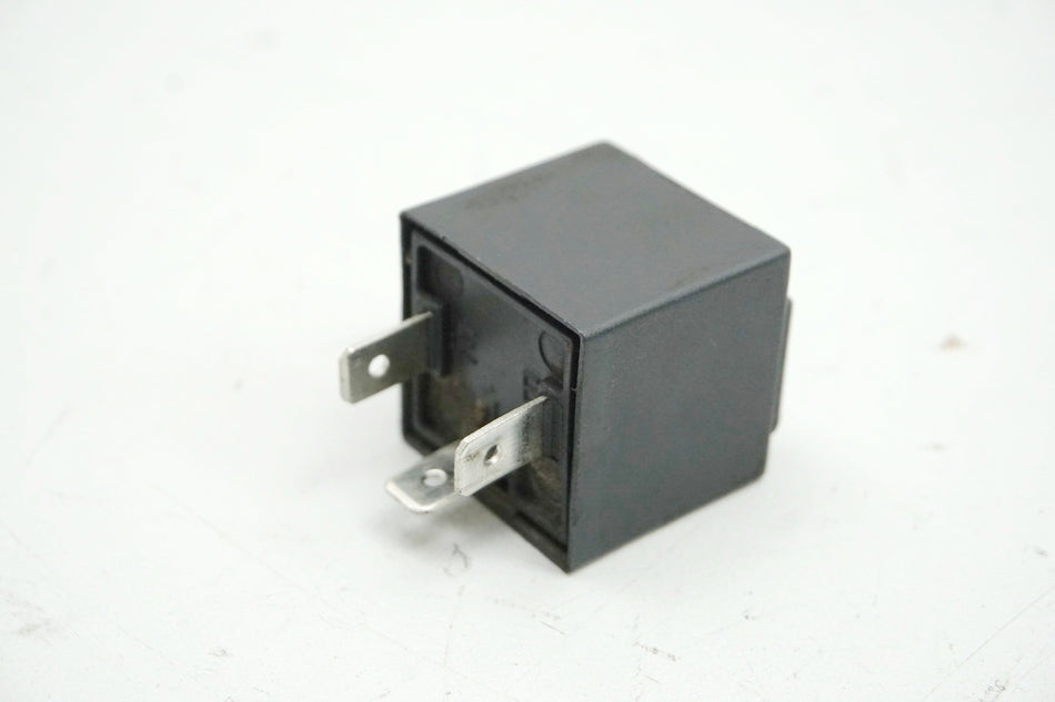 DAELIM VL 125 FI DAYSTAR BA1 Relé intermitente DAE-3830A-BA8-0000-M1