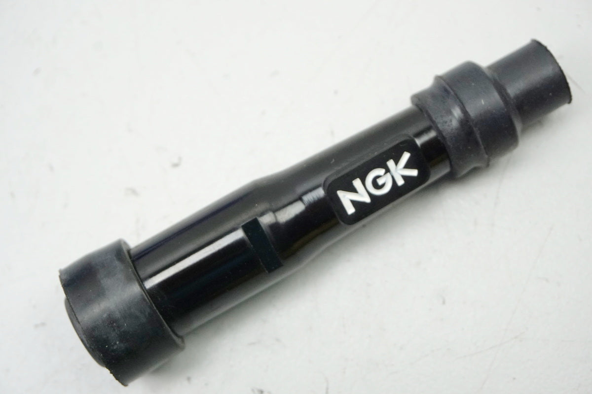 Spark Plug Cap Spark Plug NGK - SD05F Yamaha Kawasaki Honda Suzuki - NEW