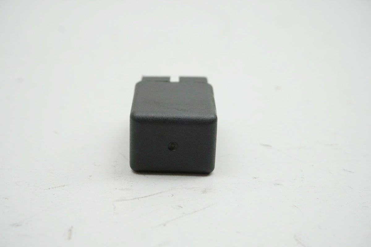 DAELIM VL 125 FI DAYSTAR BA1 Relais 12 V 20 A  DAE-38500-BA4-0010