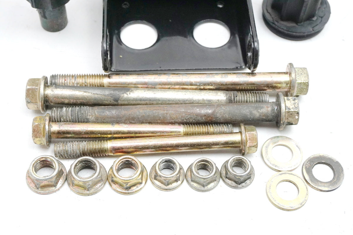 DAELIM VL 125 FI DAYSTAR BA1 Soporte Motor Tornillos Soporte de motor Perno