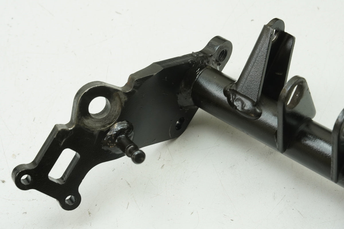 APRILIA RS 125 RS4 ZD4TW Halterung Ständer Strebe Rahmen Hilfsrahmen Träger