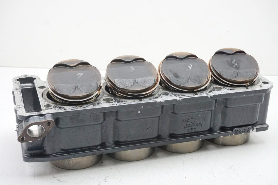 KAWASAKI GPZ 1100 ZXT10E Cilindro y pistones de bloque motor