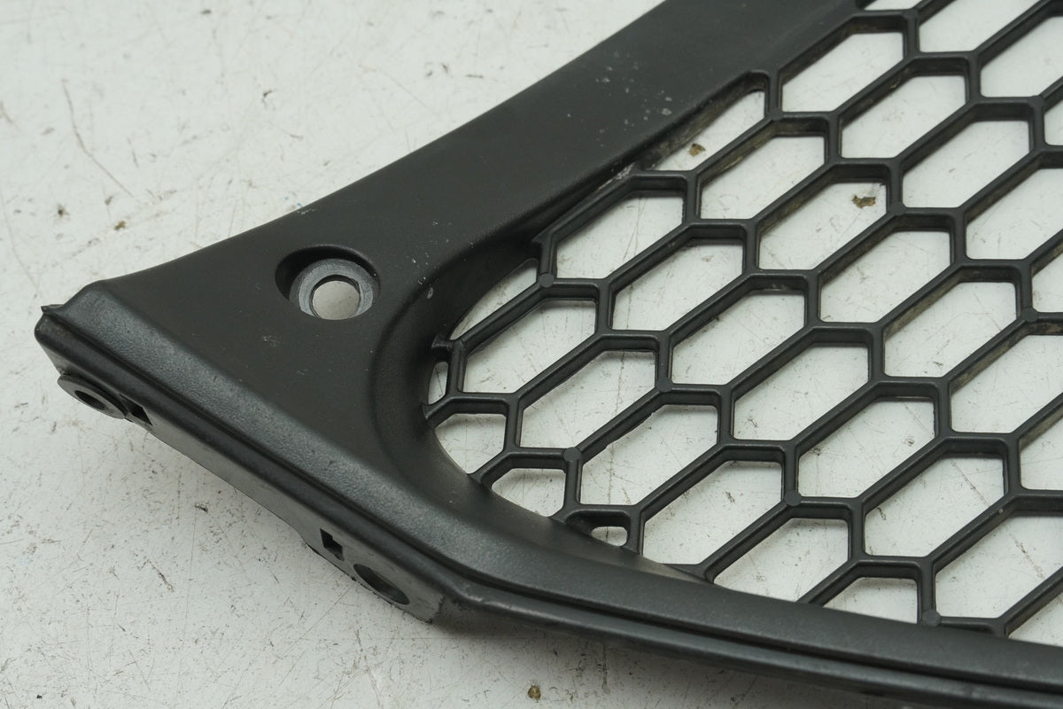 APRILIA RS 125 RS4 ZD4TW Fairing Belly Pan Center Cover Trim