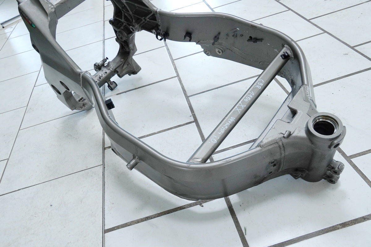 HONDA CBR 1100 XX SC35 Rahmen & Brief Frame Dokumente Vermessungsprotokoll