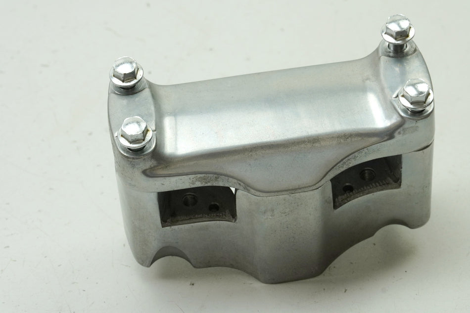 KAWASAKI EN 500 EN 500 A abrazadera superior del manillar soporte inferior del manillar