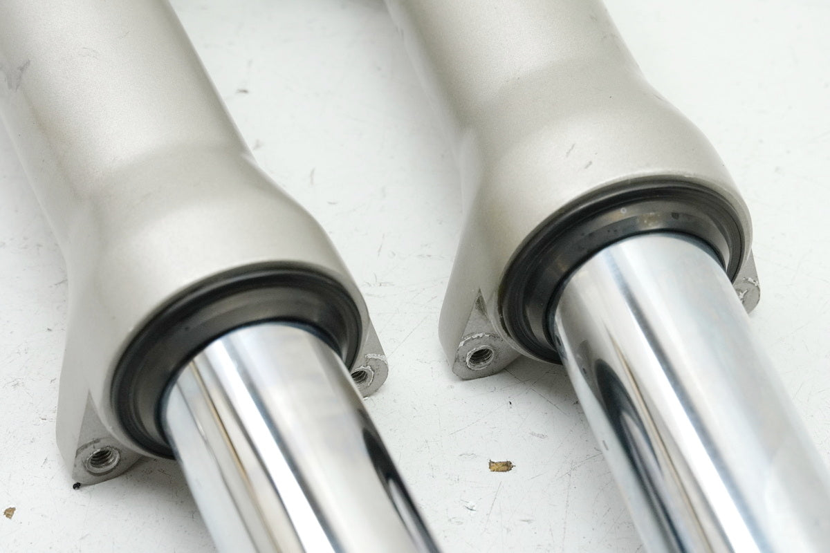 SUZUKI GSF 400 GK75B Bandit Gabelholme Standrohr Tauchrohr Gabel Fork Gleitrohr