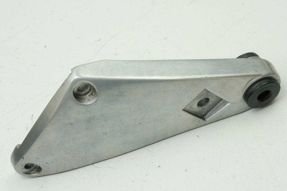 KAWASAKI EN 500 EN 500 A Fußrastenträger Sozius links Halter Fußraste Platte