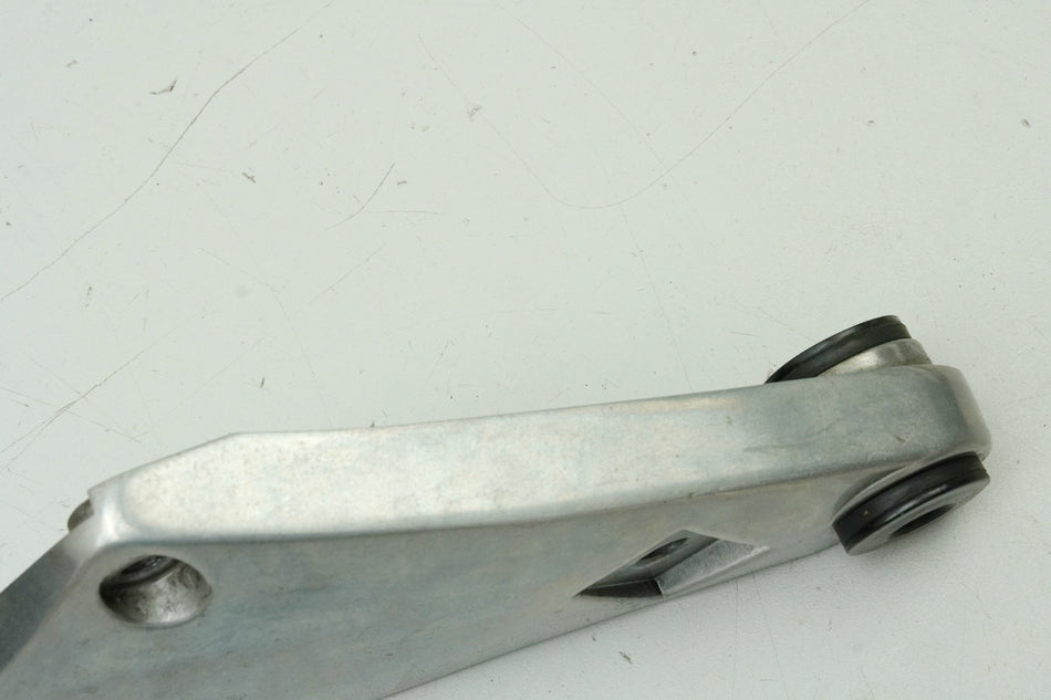 KAWASAKI EN 500 EN 500 A Fußrastenträger Sozius links Halter Fußraste Platte
