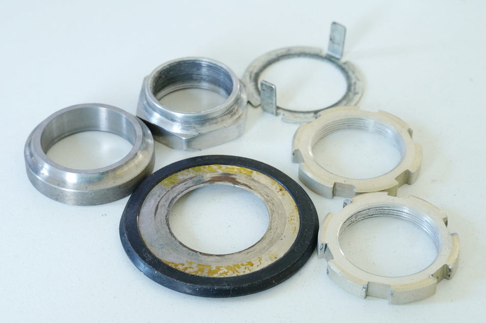YAMAHA YZF R1 RN01 RN04 Mutter Sicherung Lenkkopf Gabelbrücke 98-01