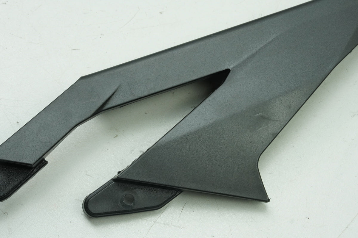APRILIA RS 125 RS4 ZD4TW Kettenschutz Abdeckung Schwinge Kettenkasten Cover