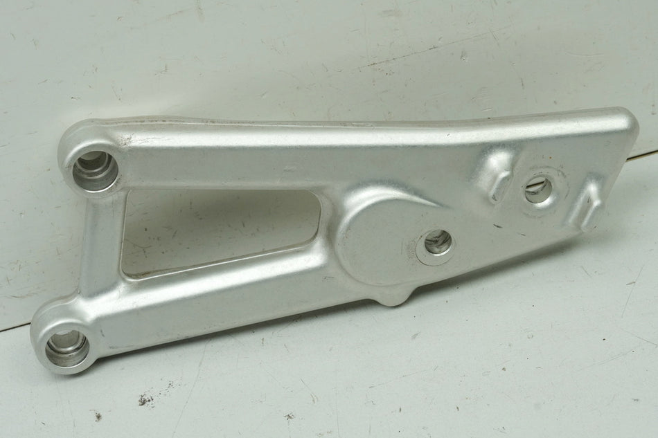 APRILIA RS 125 RS4 ZD4TW Fußrastenträger Fahrer links Halter Fußraste Platte
