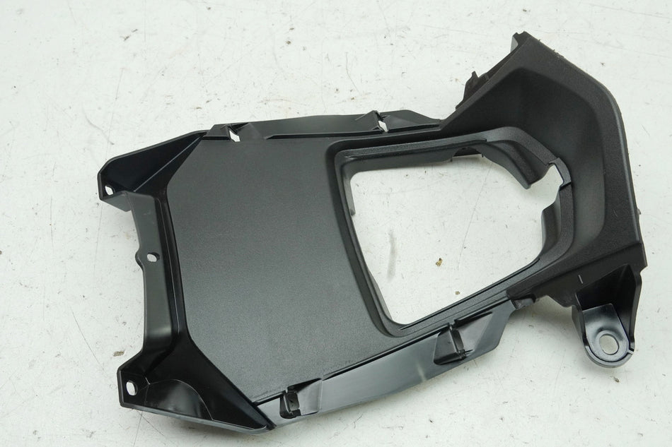 Honda NSS 125 AD JF69 Forza Fairing Fuel Tank Flap Cover Trim Tank